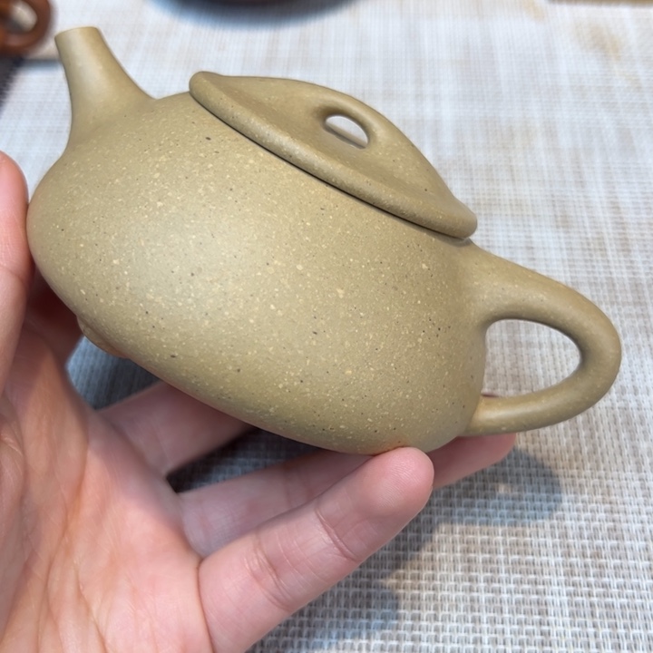 茶壶紫砂石瓢，容量170毫升，本绿