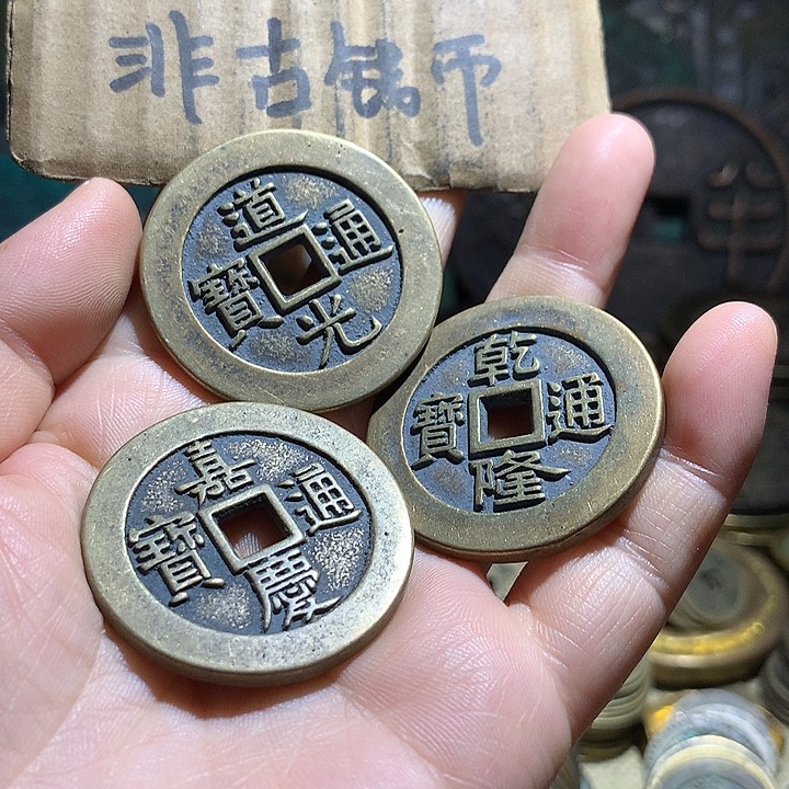 铜现代工艺品老铜翻砂