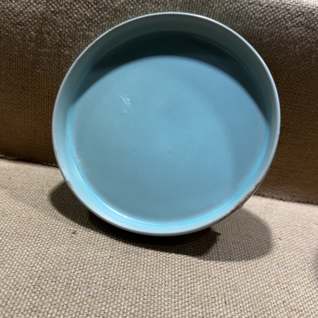 韦***和陶摆件如此。        