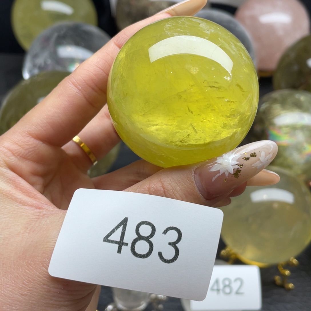 摆件未镶嵌水晶483 5.3CM