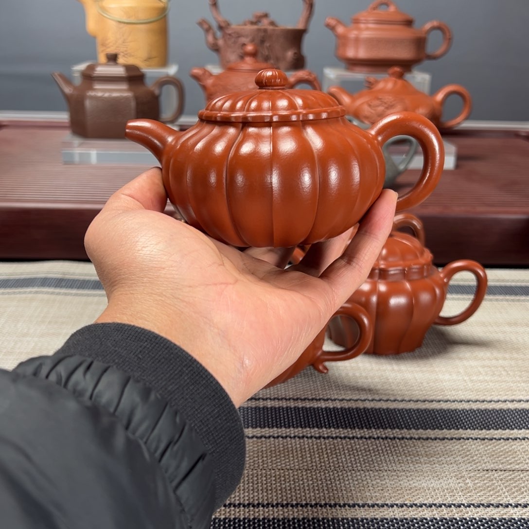 紫砂茶壶凡筋纹仿古300CC朱泥