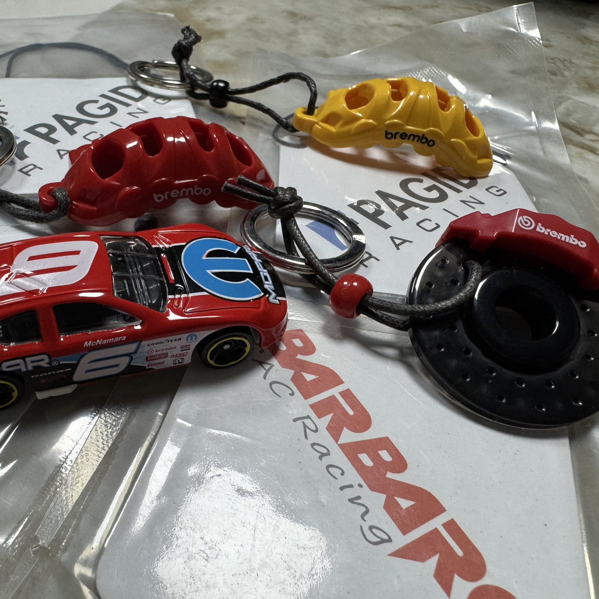 Brembo 、PAGID Racing 、BARBARO周边挂件