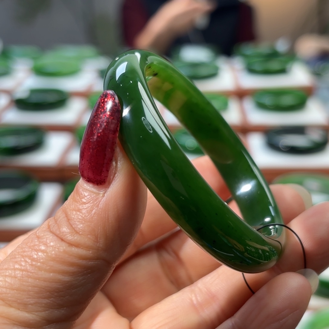 未镶嵌手镯和田玉仙****长