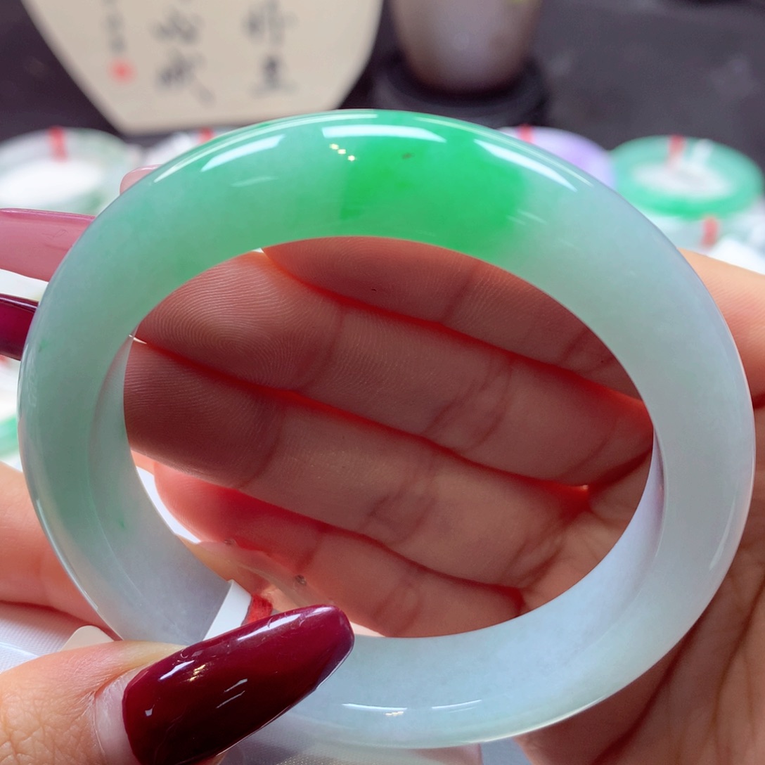 翡翠手镯未镶嵌泥鳅背3号66