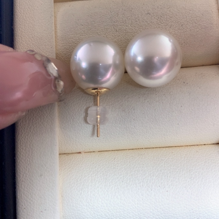 18K金镶嵌耳饰海水珍珠