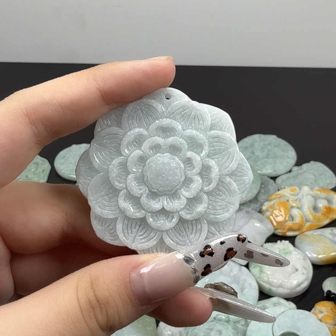 翡翠未镶嵌耳饰翡翠