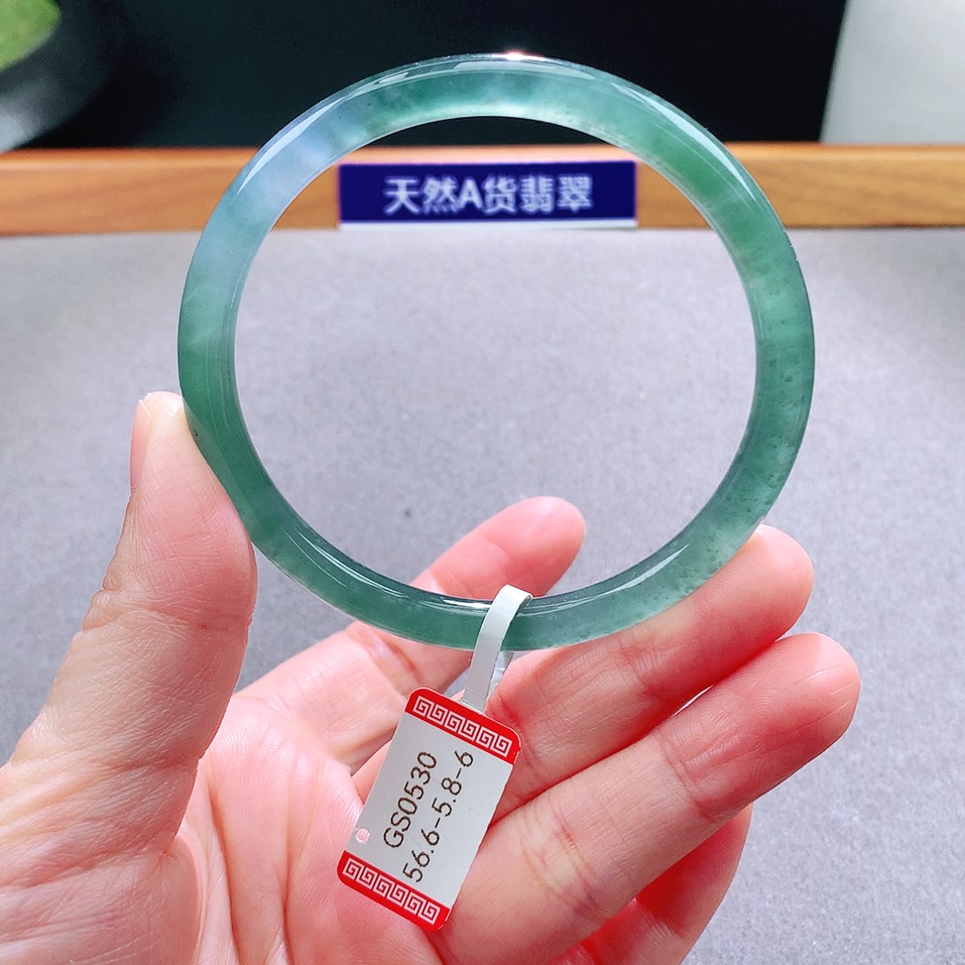 未镶嵌手镯翡翠天然翡翠手镯a货