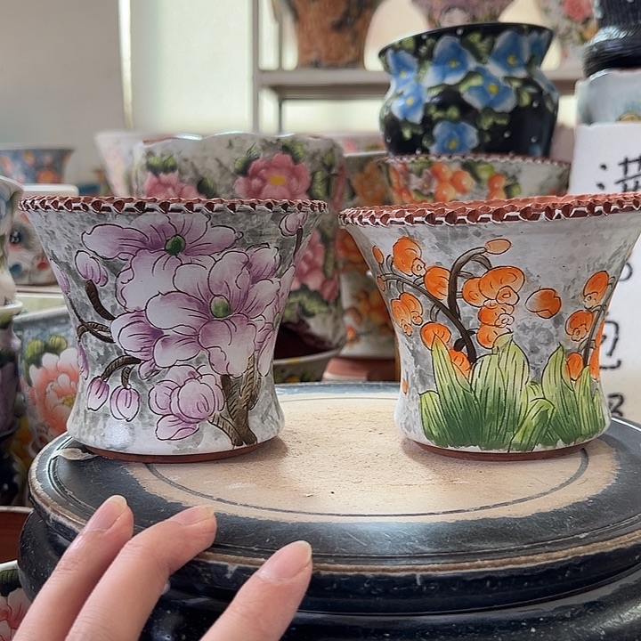 紫砂花盆哈哈哈哈哈