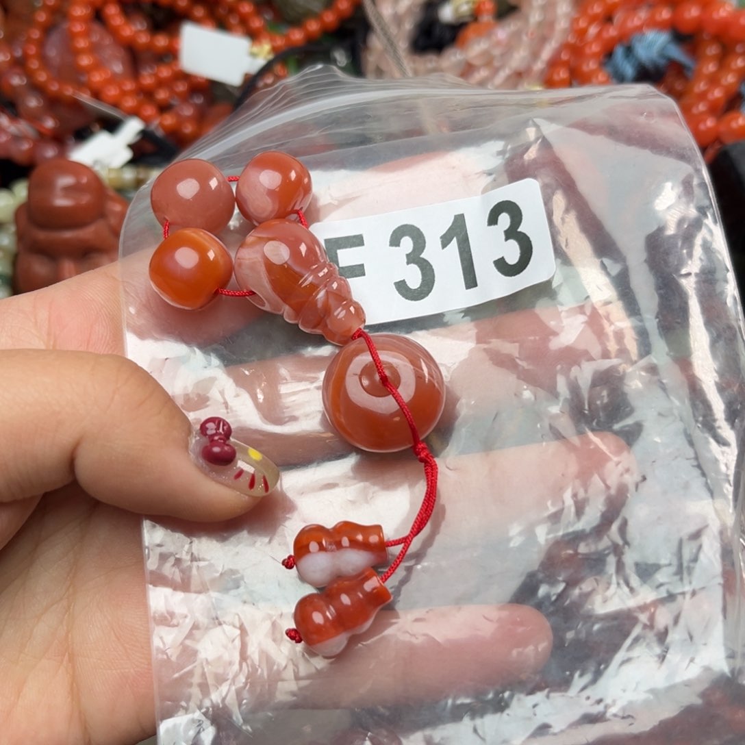 南红玛瑙未镶嵌珠宝奇石14*+