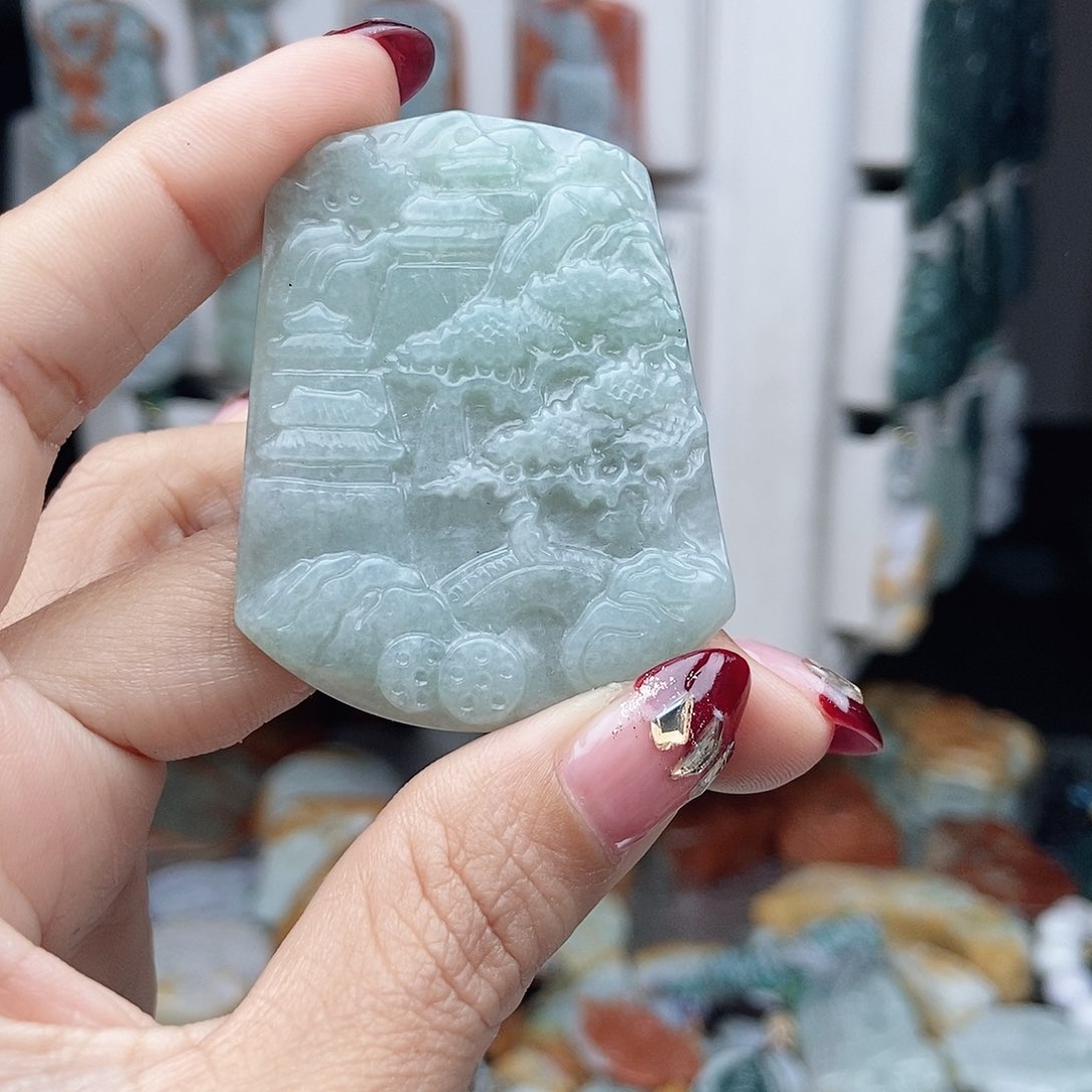 翡翠颈饰14K金镶嵌翡翠