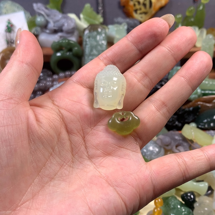 正***福未镶嵌岫玉吊坠吊坠