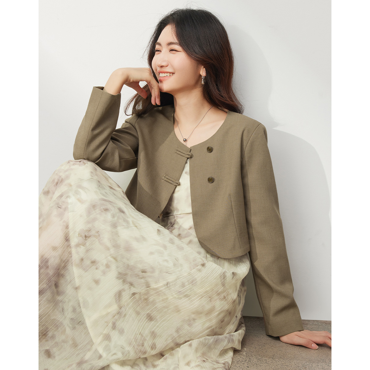 【小玉专属】朗文斯汀外套碎花吊带裙套装DZMG4308B12678