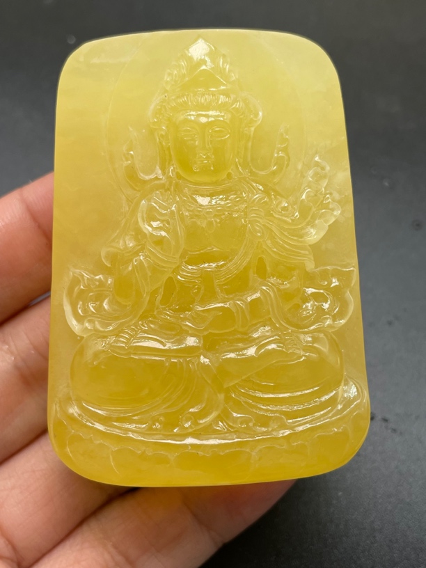 琥珀蜜蜡观音，33.2克