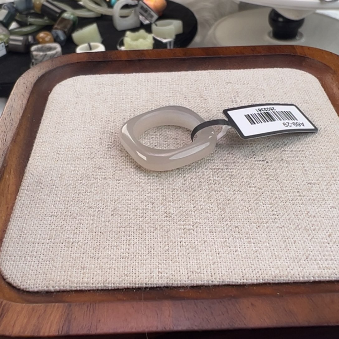 和田玉未镶嵌戒指w20浅粉圆条17.6不退换