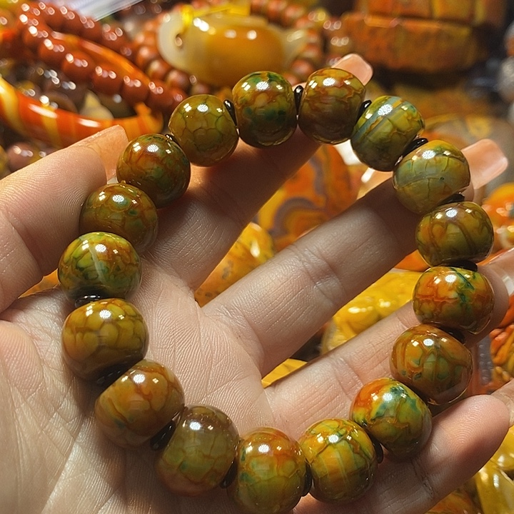 用***8玛瑙/玉髓未镶嵌手链