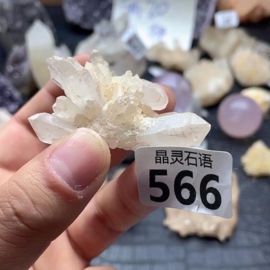 水晶大型摆件（非配饰）未镶嵌