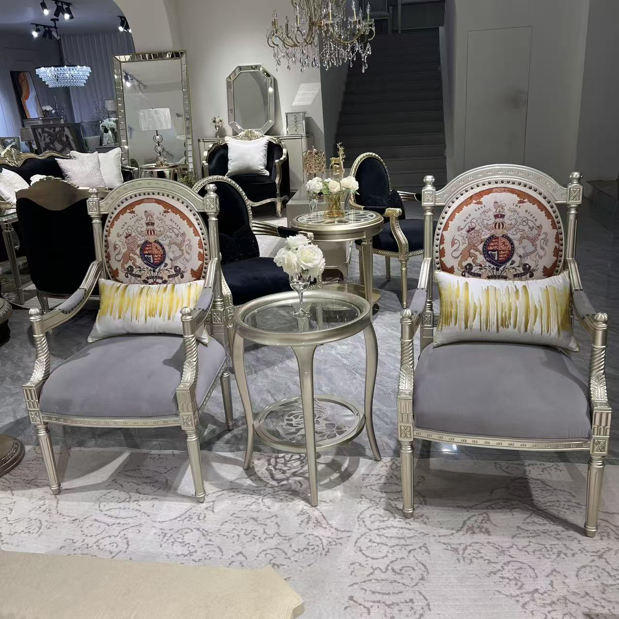 法式古典高端实木布艺休闲椅欧式宫廷餐厅主餐椅别墅家具法式餐桌