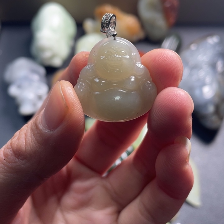 和田玉未镶嵌颈饰