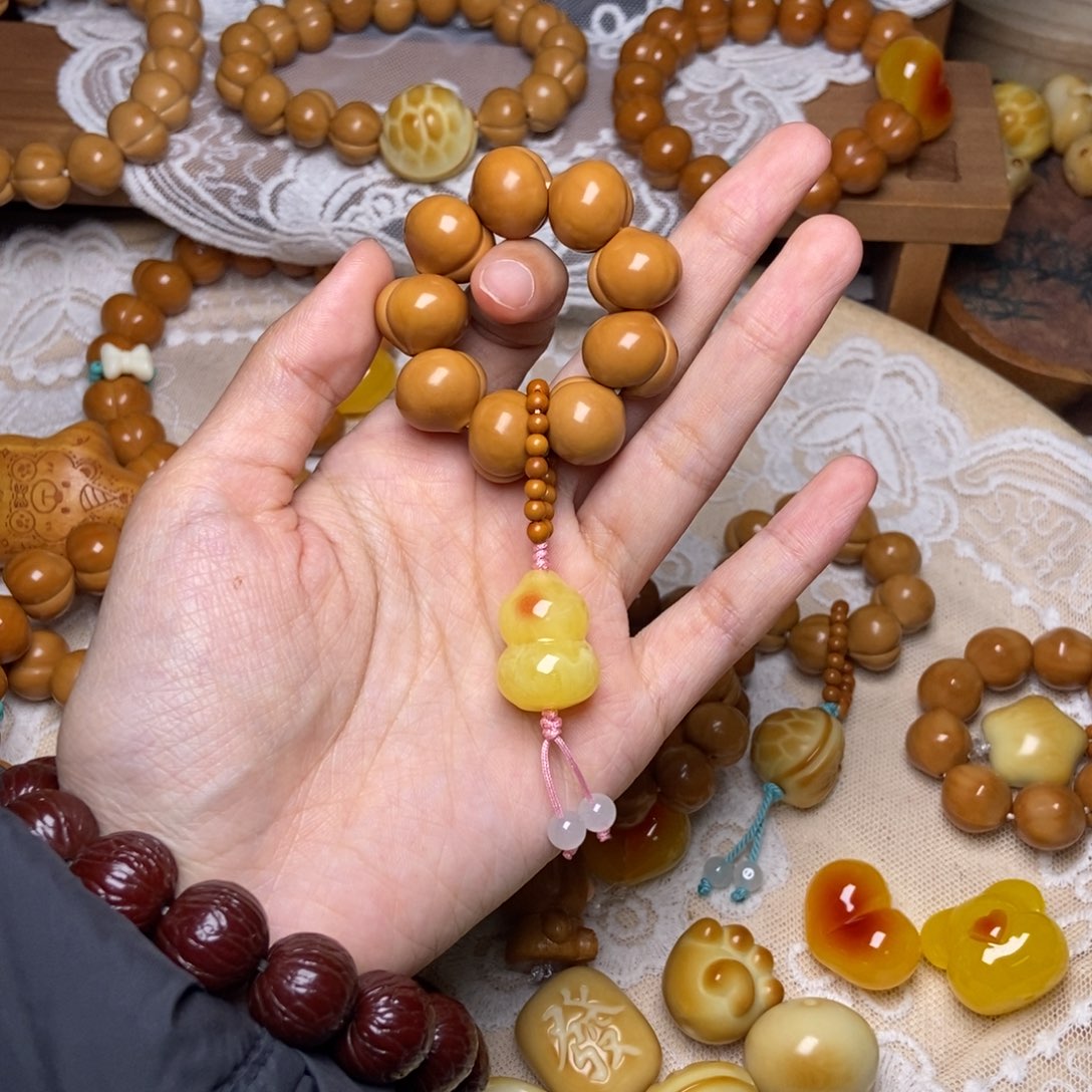 吊坠猴头核桃屁桃卡15