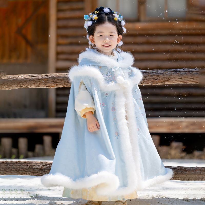 女童汉服新款儿童古装拜年小女孩国风仙气加绒加厚超厚斗篷披风