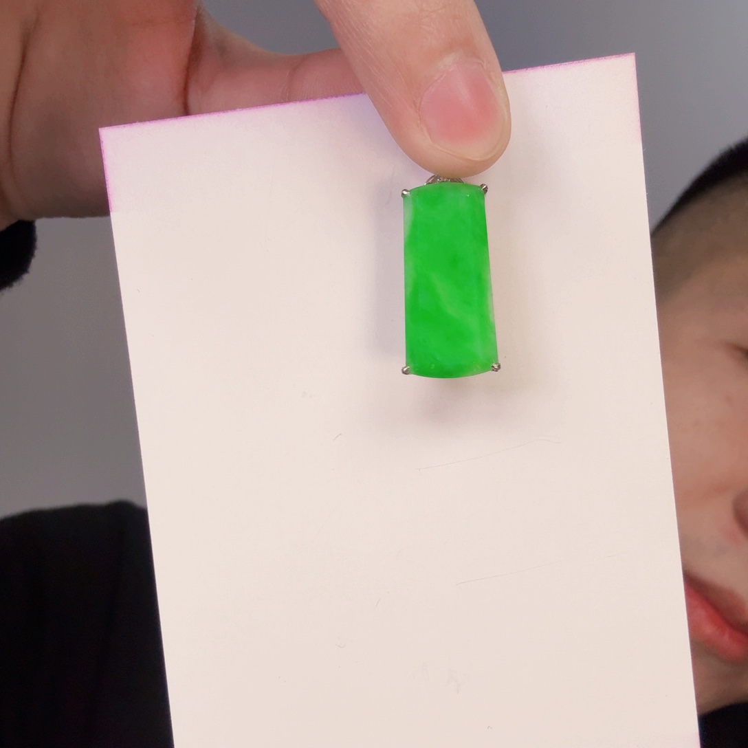 翡翠颈饰18K金镶嵌王*小一件