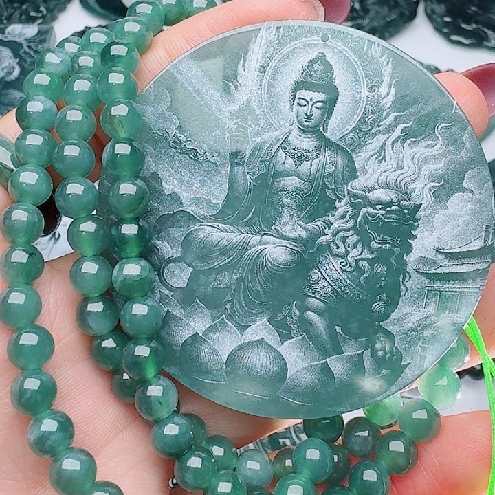 颈饰未镶嵌翡翠天然的A货翡翠多样性发其一