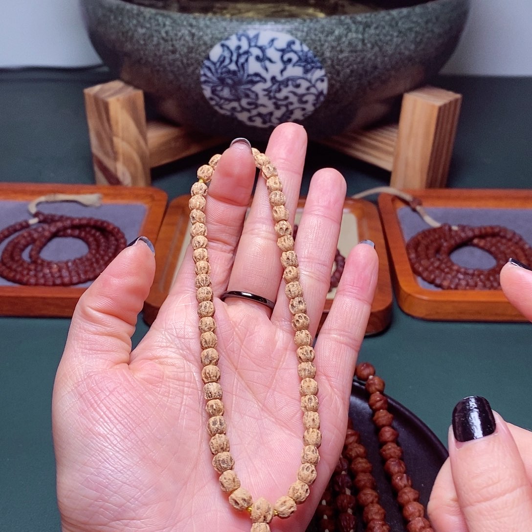 柏香籽/百香籽吊坠76.6