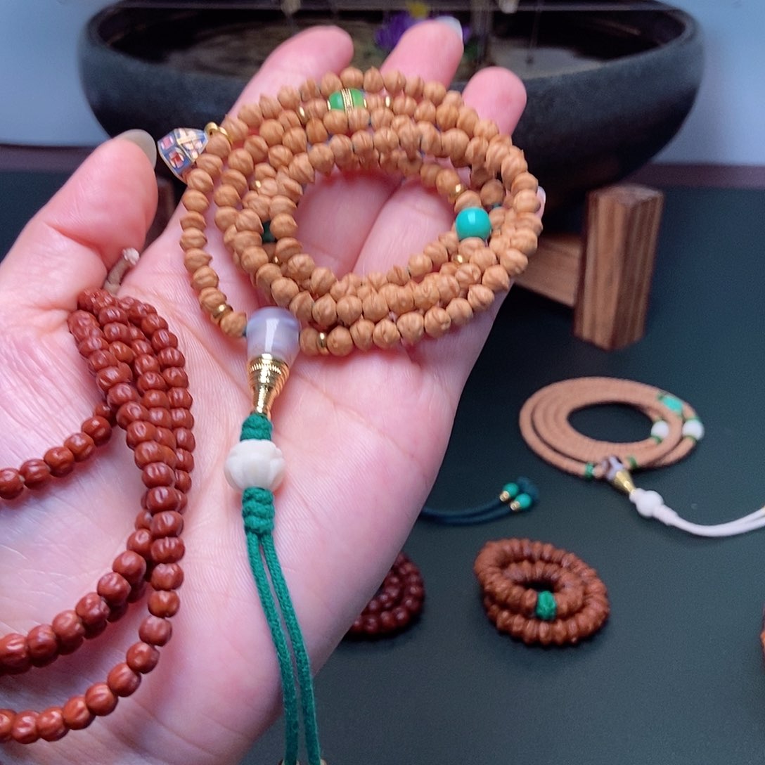 柏香籽/百香籽吊坠388.8