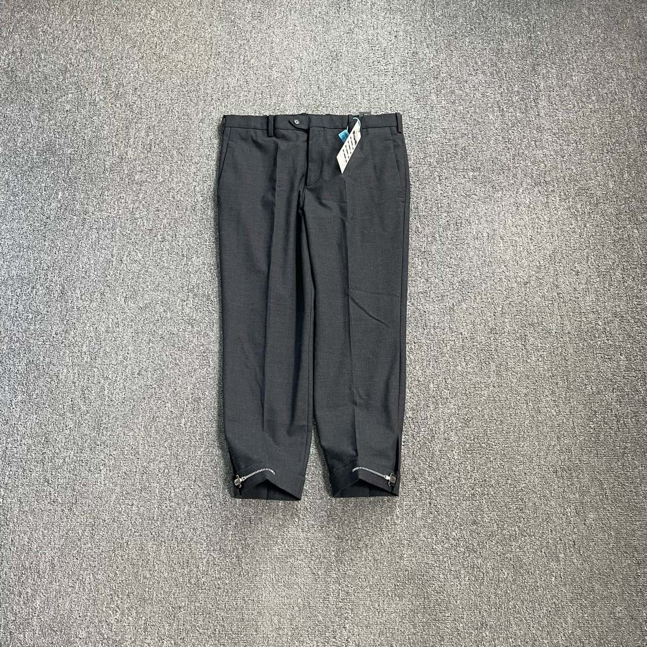 （bb）115 Neil Barrett 灰色长裤 50码/98新/5700/203633