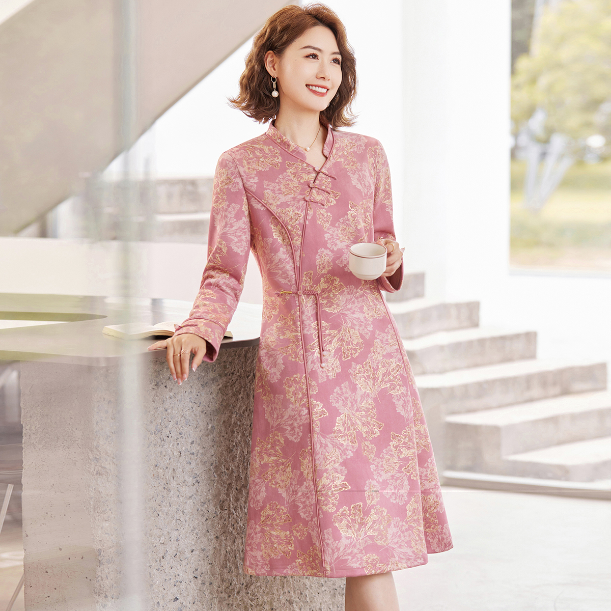 Pstl/帕丝特妈妈立领盘扣国风垂感连衣裙