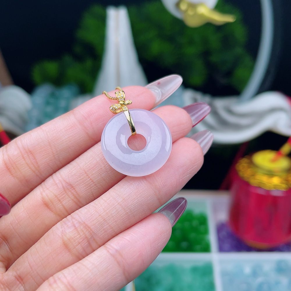 冰紫翡翠平安环吊坠 18k金镶，尺寸：29.4-22.4-4.6mm