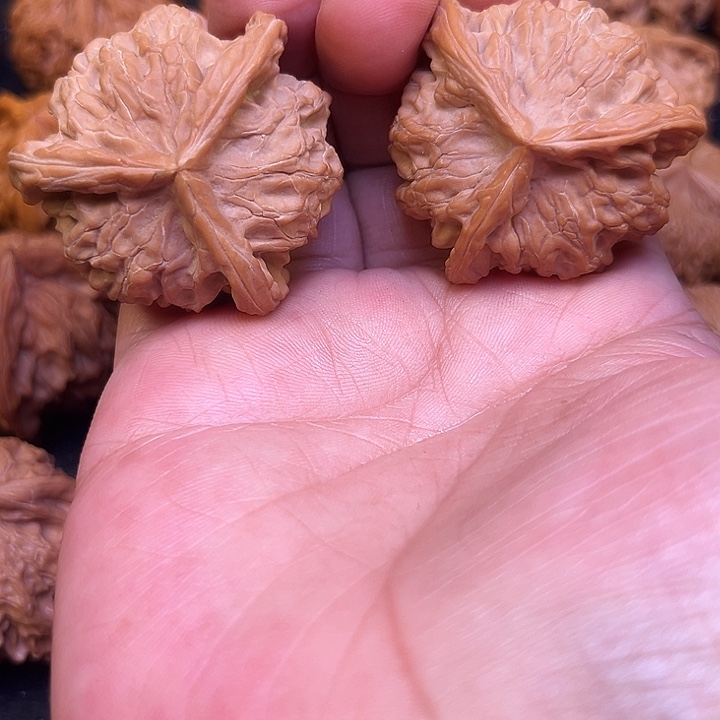 吊坠文玩核桃你们都在