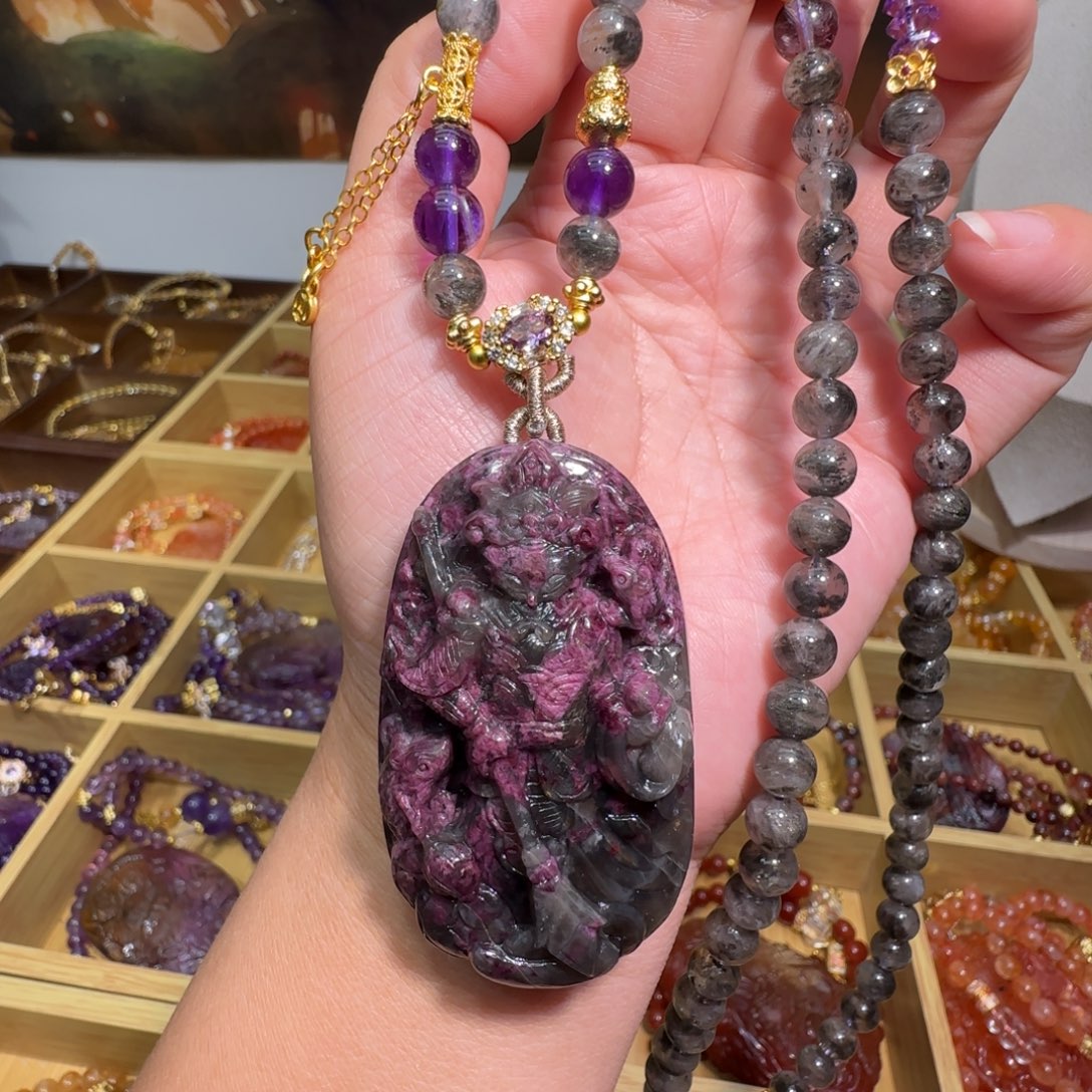 水晶颈饰未镶嵌九尾狐