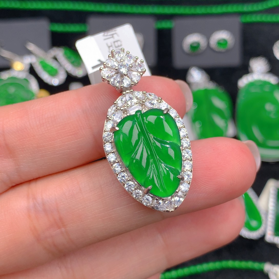 翡翠银S925镶嵌吊坠(不含链)