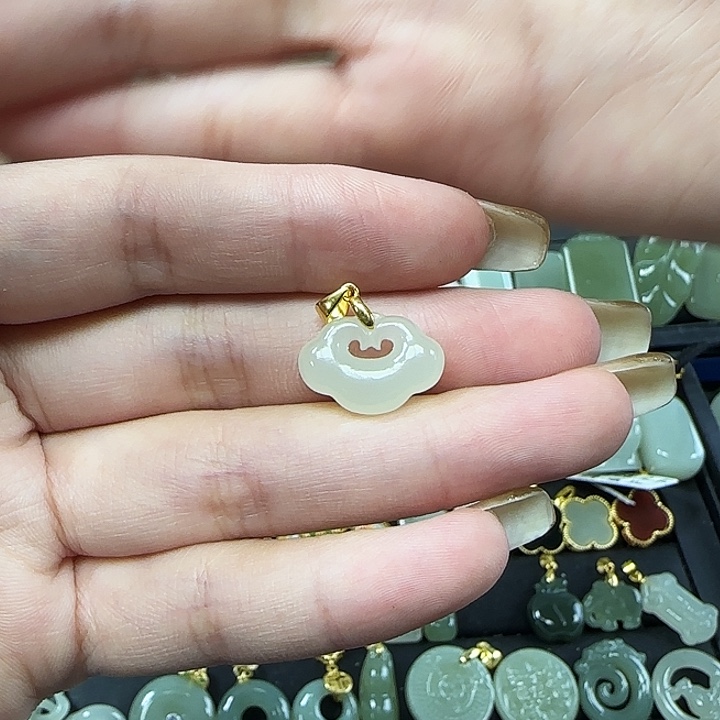 和田玉颈饰银S925镶嵌