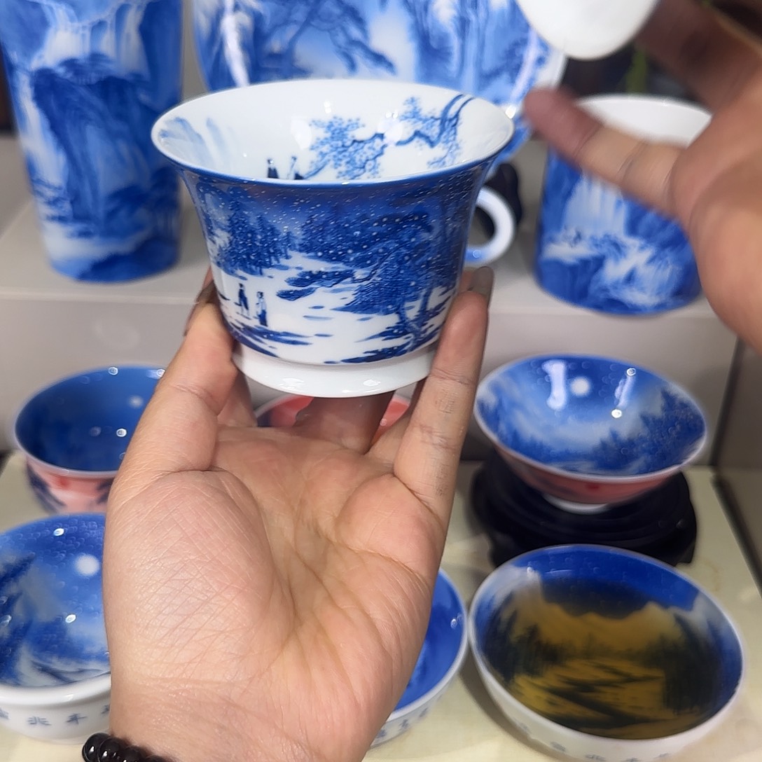 青花山水雪景杯杯