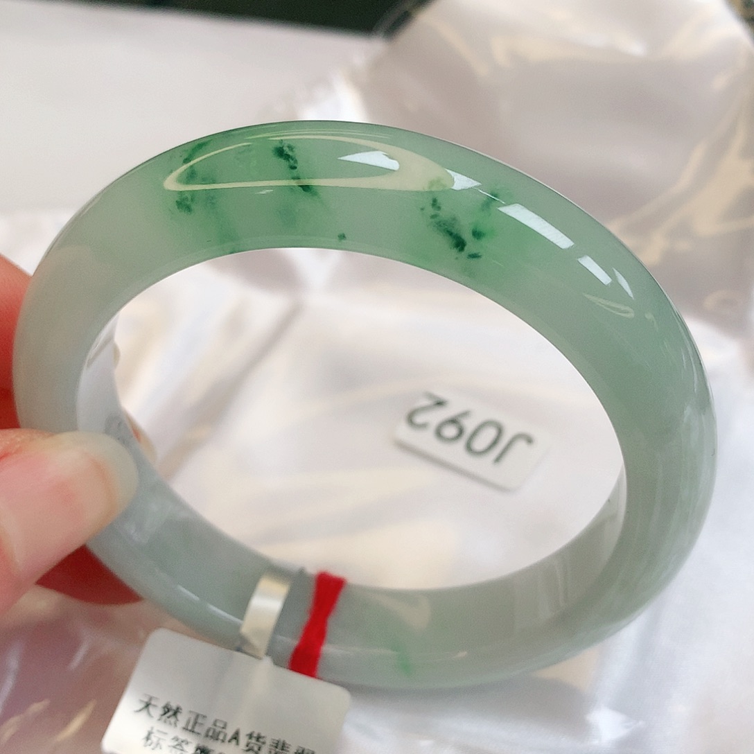 【闪购商品】翡翠手镯未镶嵌缅甸天然a货翡翠