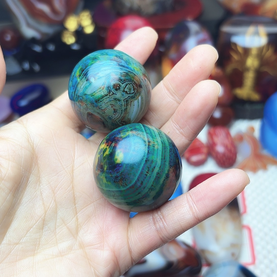 雅***歌玛瑙/玉髓未镶嵌珠宝半成品