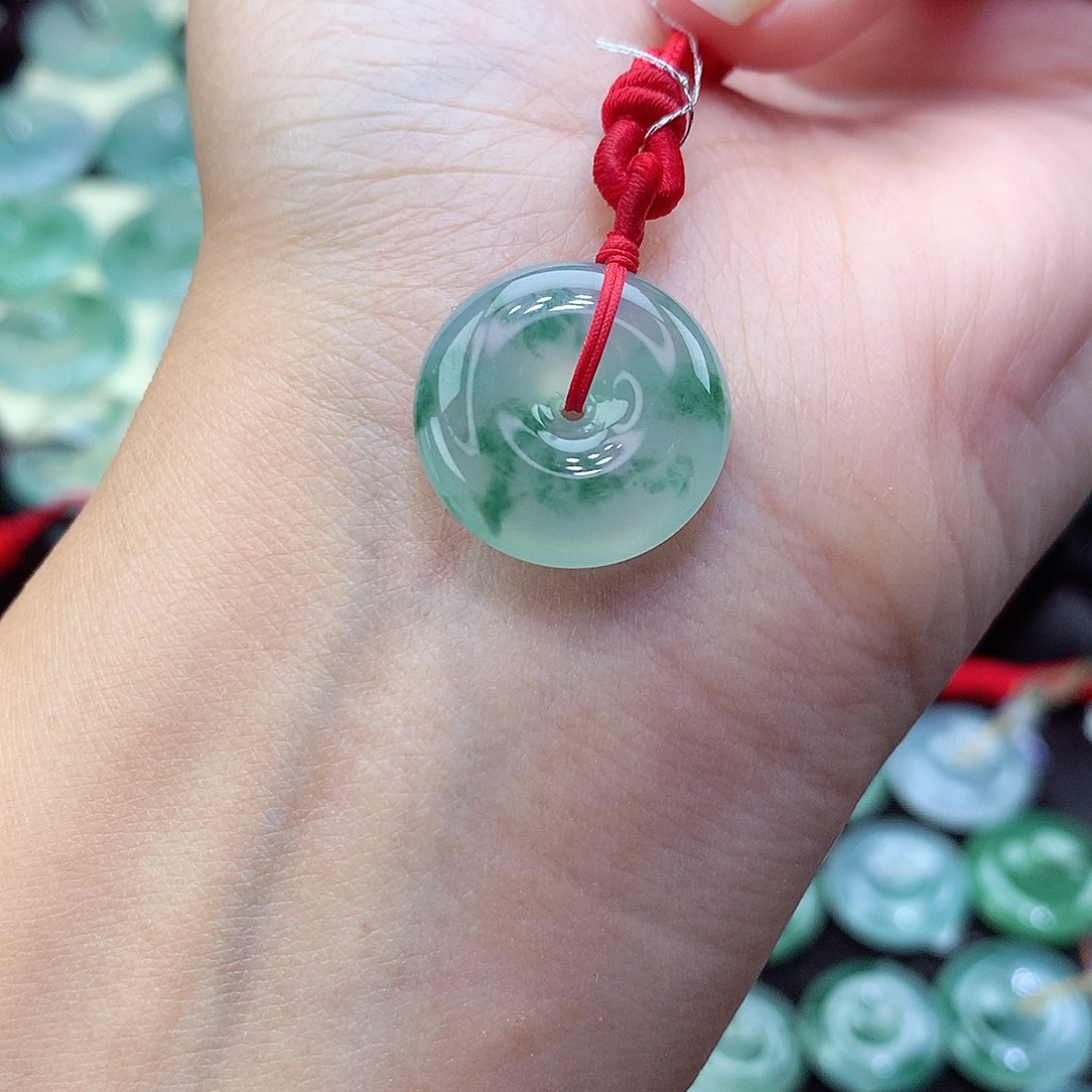 翡翠颈饰未镶嵌76尺寸18.8-5.6