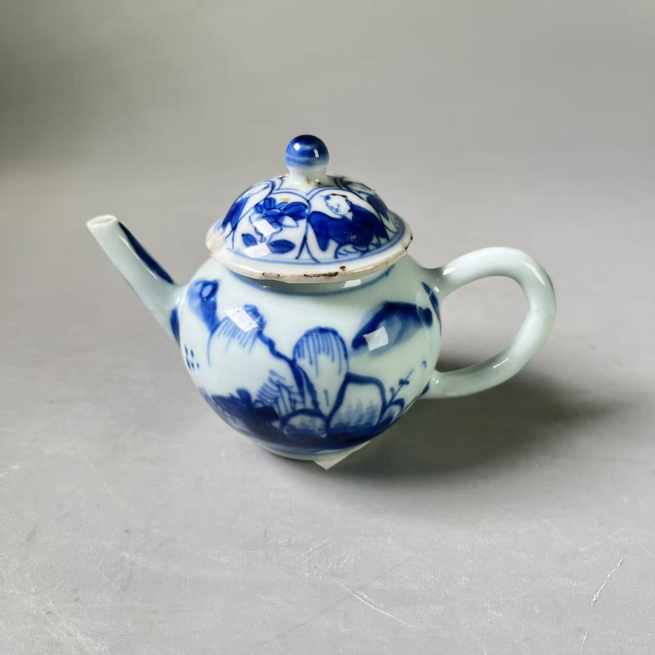 SCS53682康熙青花花卉纹茶壶