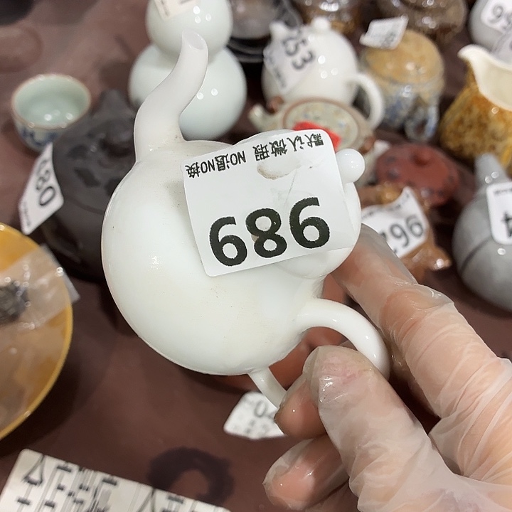 茶具微暇，介意勿拍