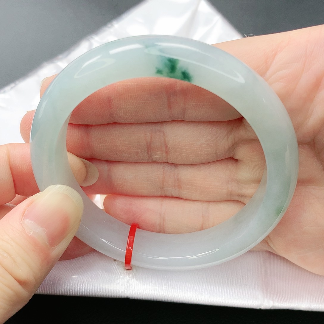 翡翠手镯未镶嵌缅甸天然A货翡翠