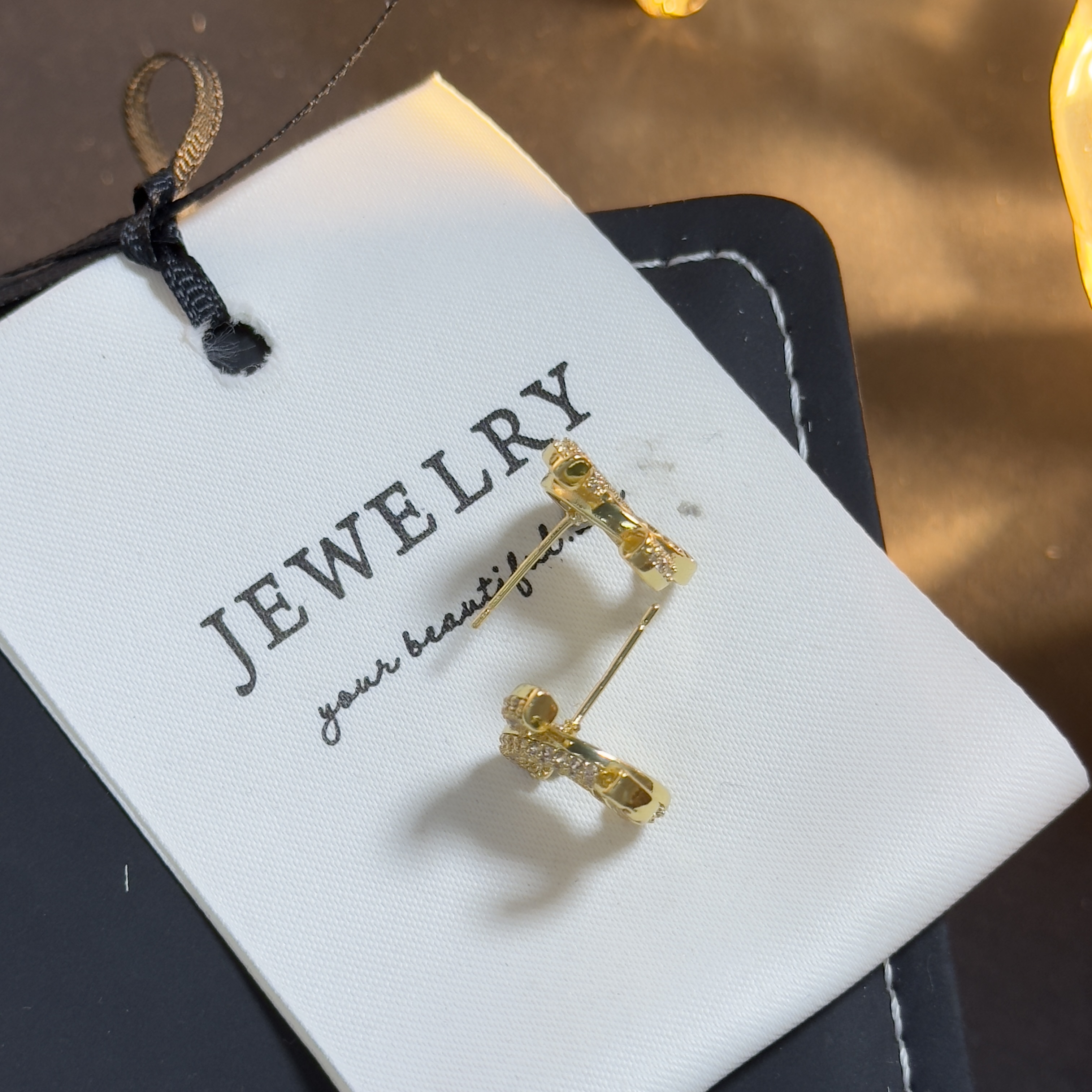 铜合金合成锆石耳饰 气质时尚百搭简约金色精致镶嵌耳环QC3262