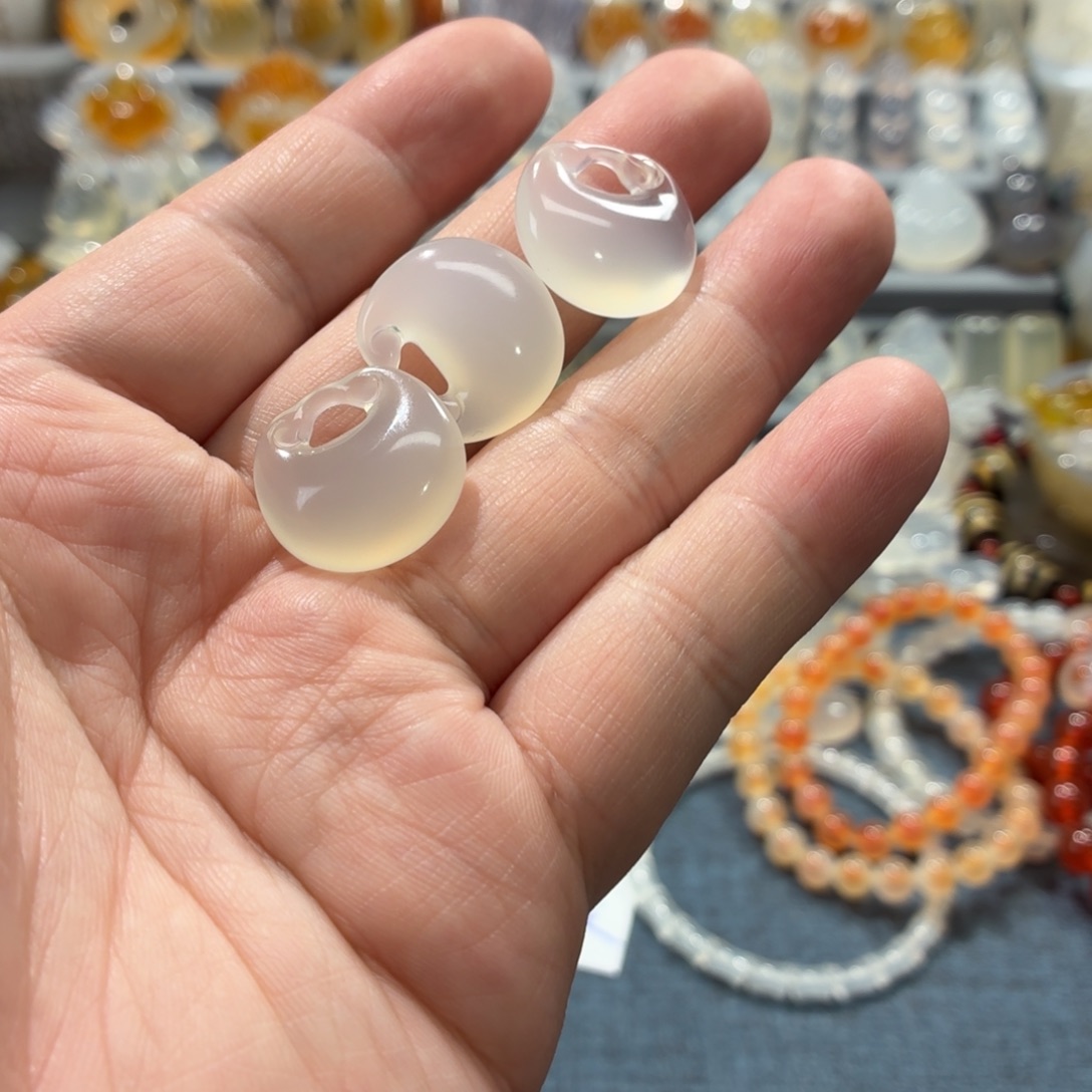 玛瑙/玉髓未镶嵌吊坠(不含链)