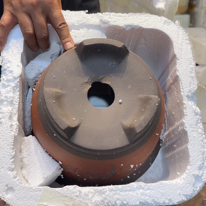 紫砂花盆瑕疵是我最