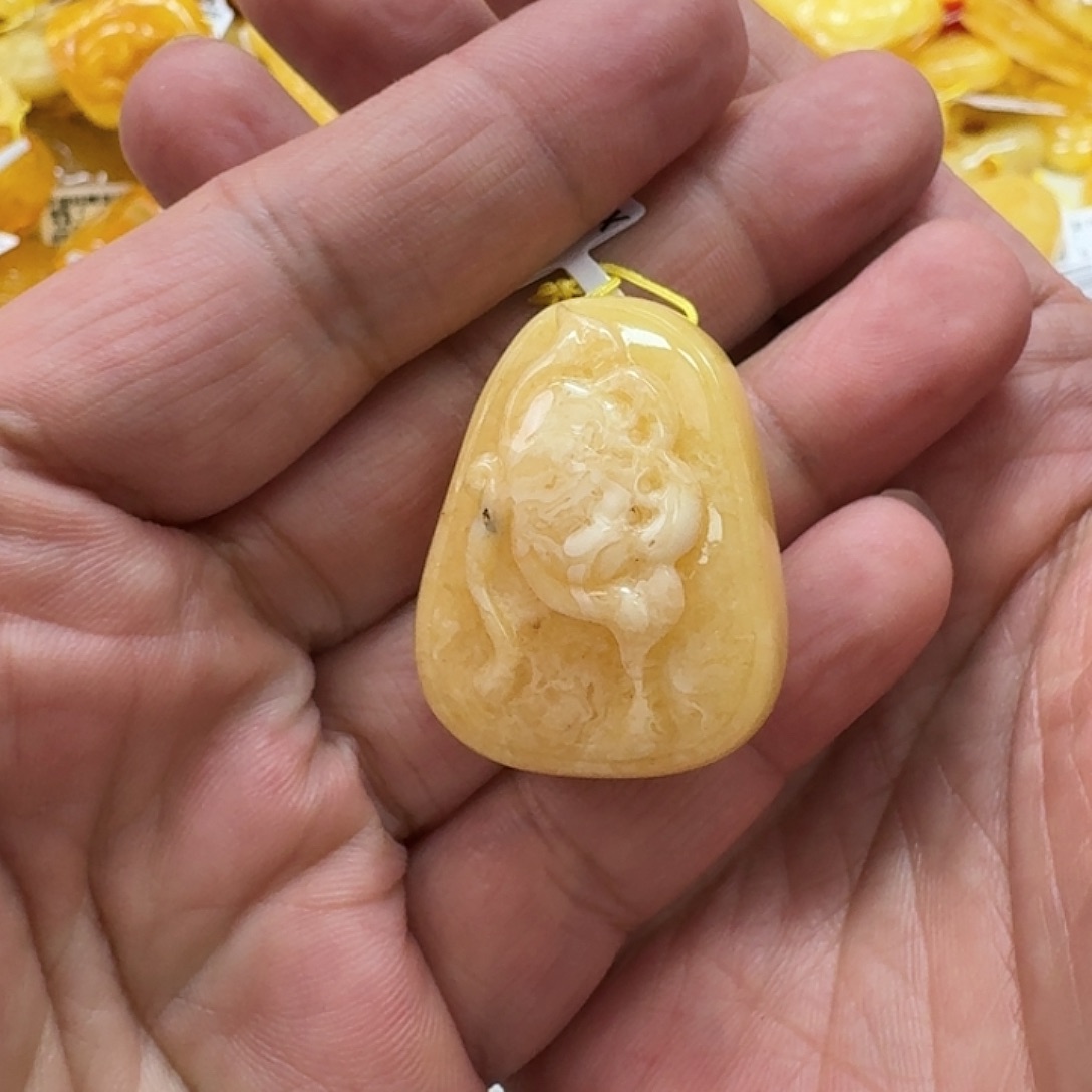 琥珀未镶嵌珠宝奇石162