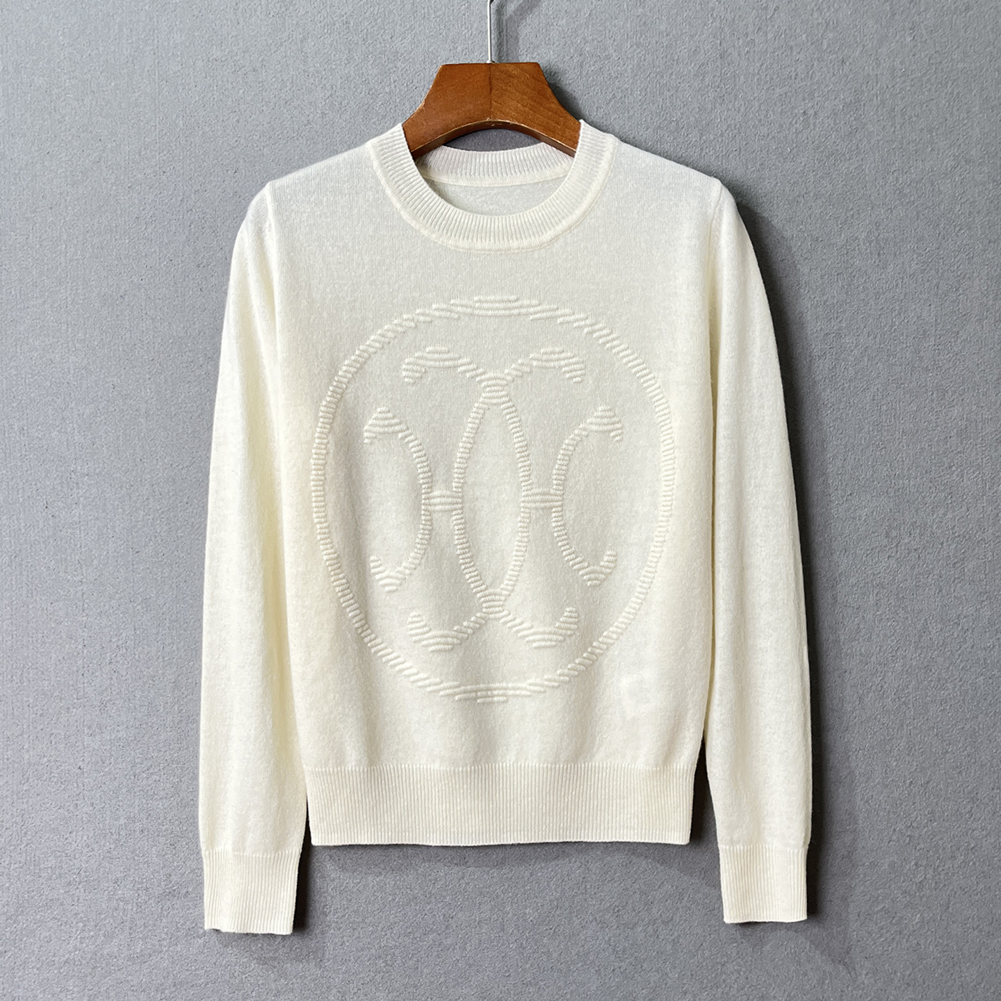 似水柔软~高品质羊绒针织衫圆领轻奢简约毛衣长袖提花气质上衣女