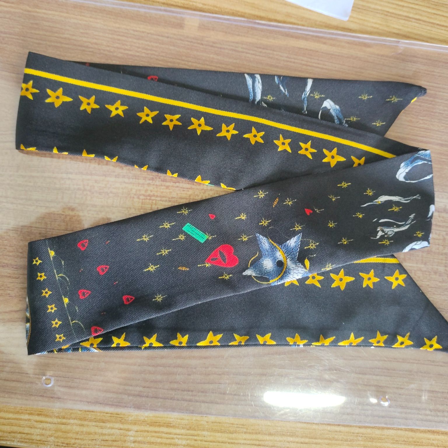 薄款休闲风女士丝巾