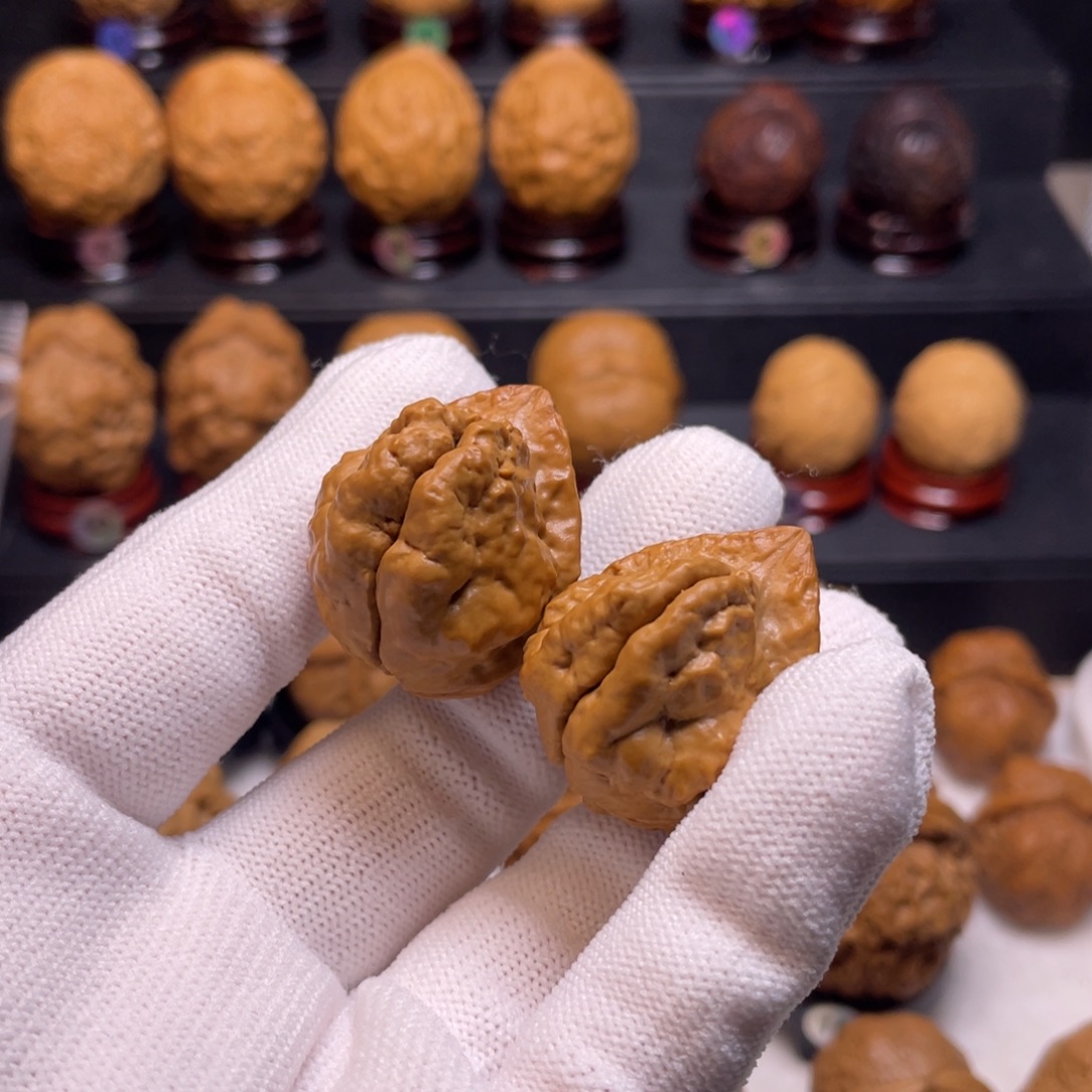 文玩核桃吊坠A15羊头蟾