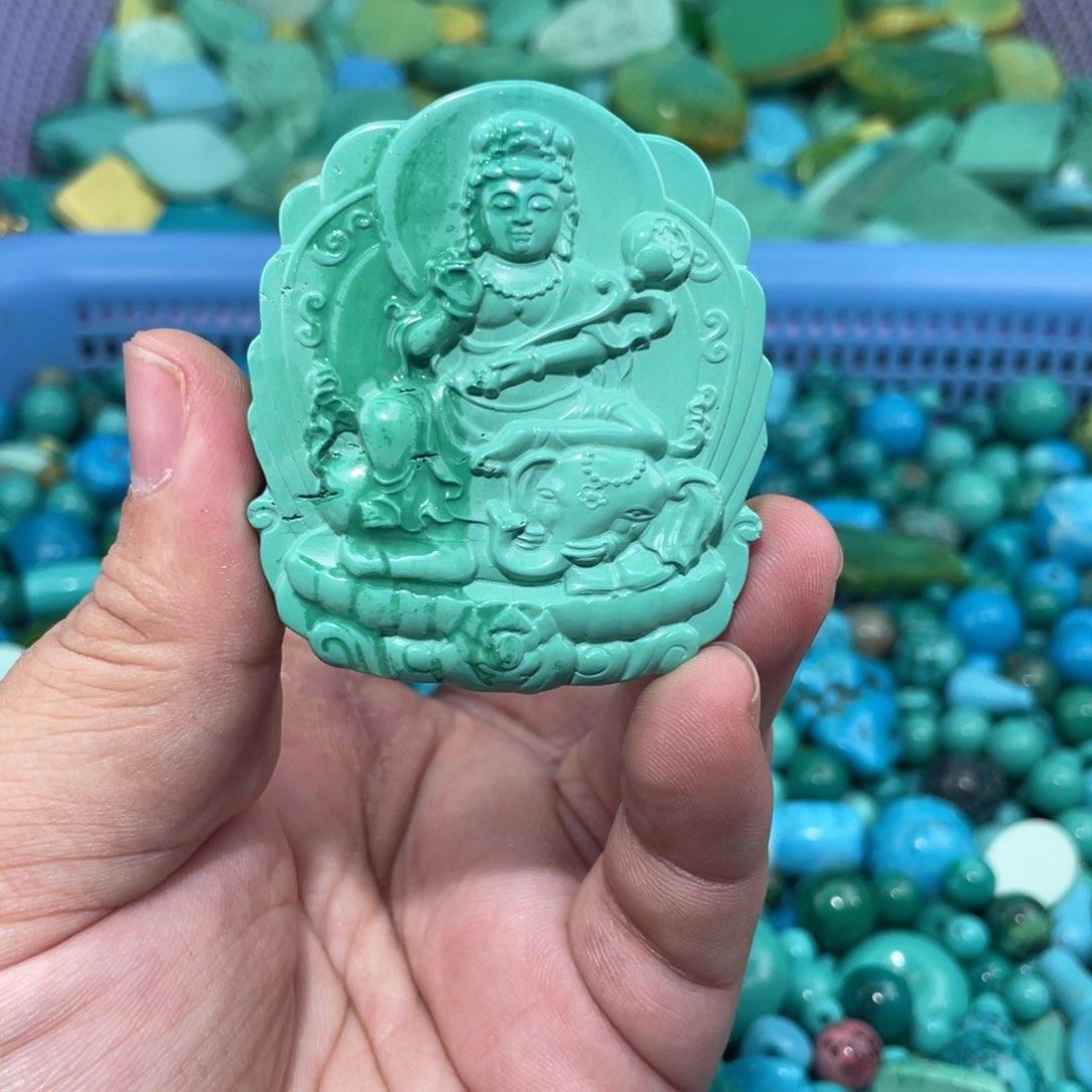 高瓷雕刻精品精美